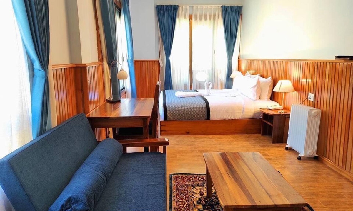 Kolar Road Hotel | Hotel Western Bhopal