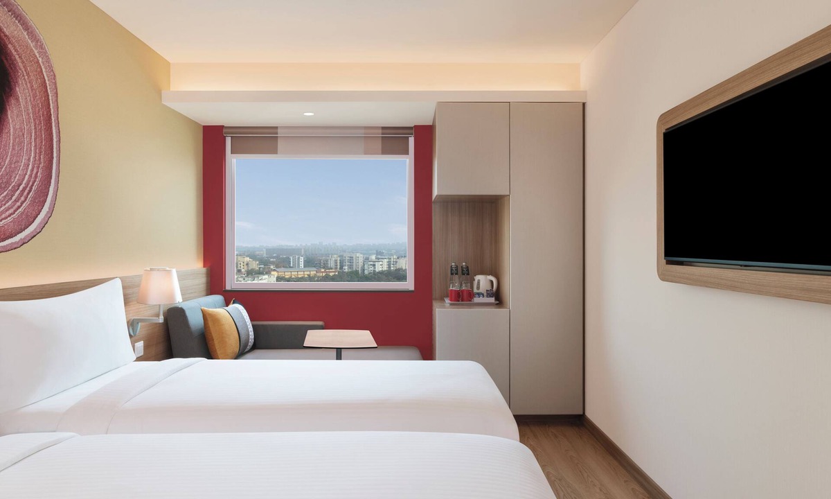 Kalina Hotel | Ibis Mumbai Bkc