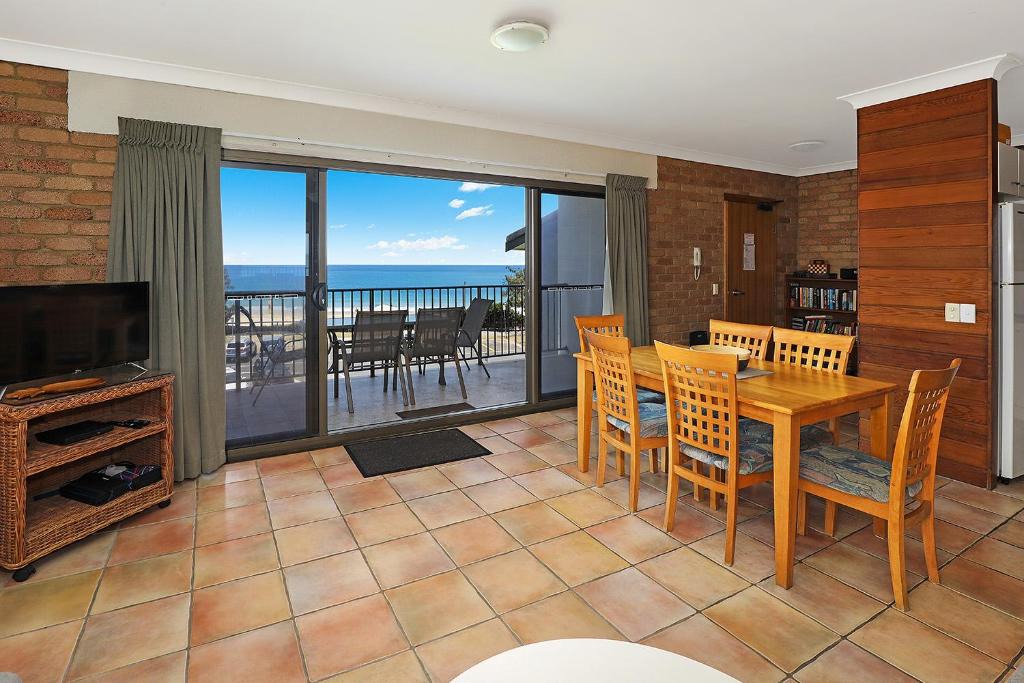 Mooloolaba Apartment | Illawong Apartments