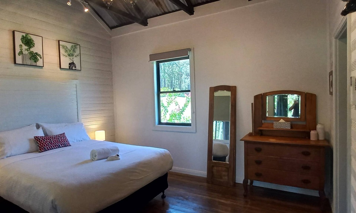 Nulkaba Cabin | Ironbark Cabin, Lovedale Hunter Valley