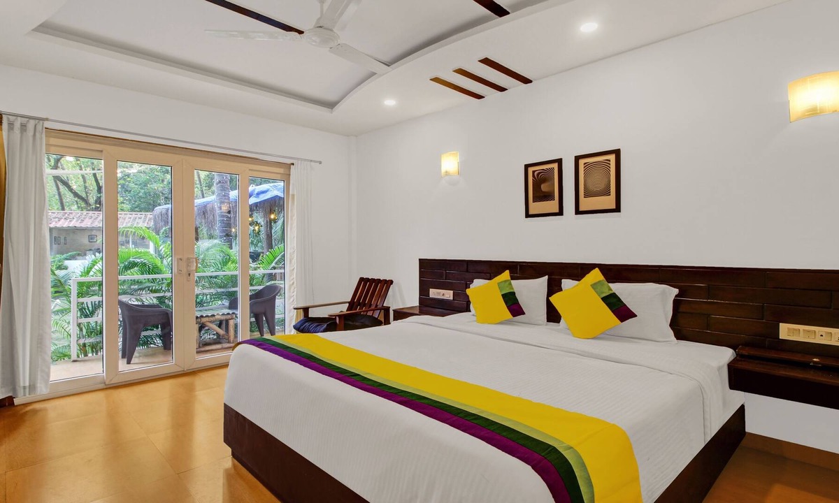 Morjim Hotel | Itsy By Treebo - La Volga By Turtle Retreat