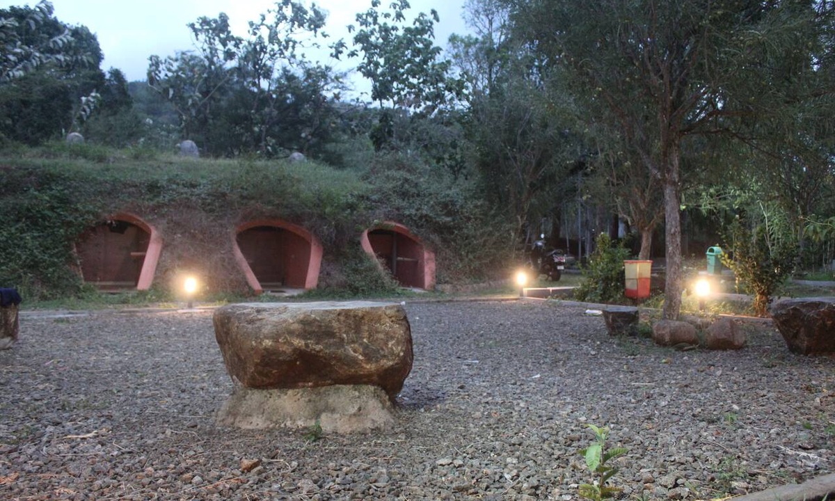 Tenkasi Resort | Ivory Inn