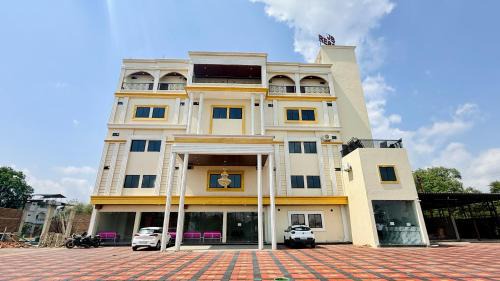 Mhow Hotel | JB Resort