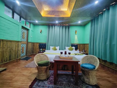 Gangtok Hotel | Jo'stel Hotel Bamboo Inn - Best Rated in Gangtok