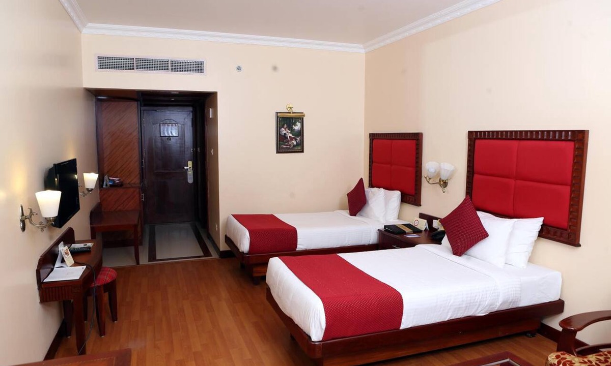 Thrissur Hotel | Joys Palace
