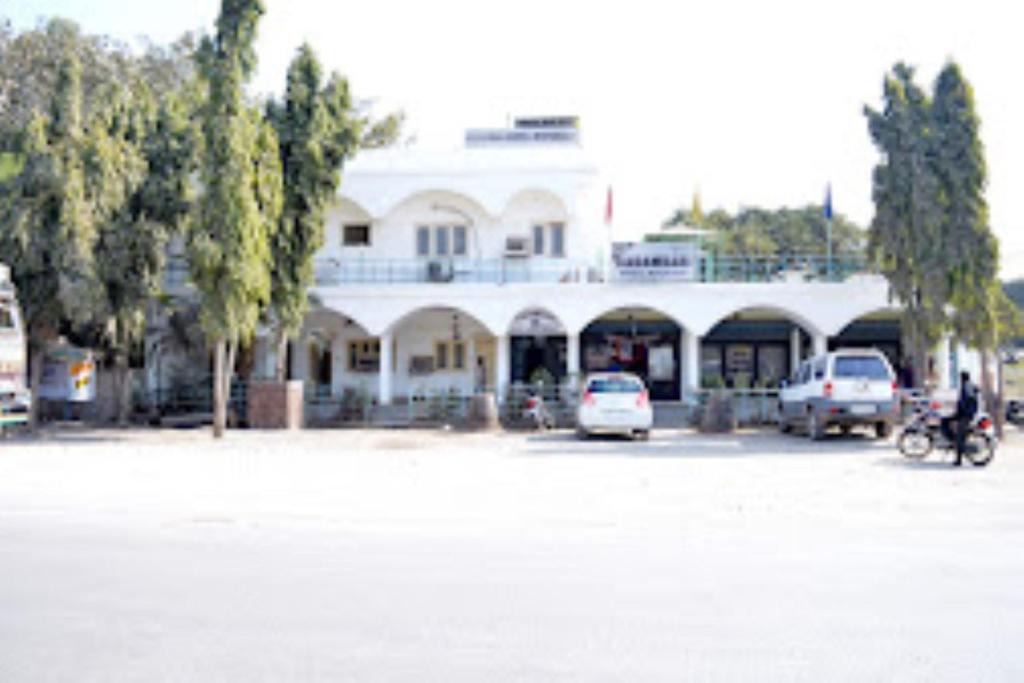 Maihar Hotel | Kadambari Hotel and Restaurant Patehra