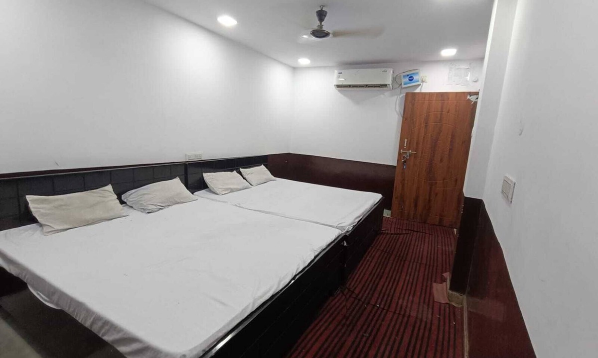Dehri-on-sone Hotel | Kashyap Jakhi Bigha Dehri