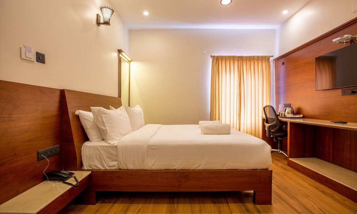 Kandal Hotel | Kemp's Cave