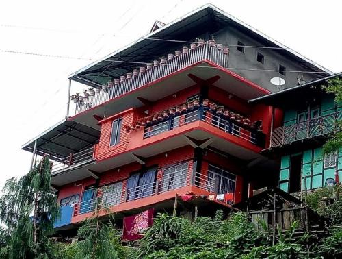Rishop Hotel | Khaling Homestay