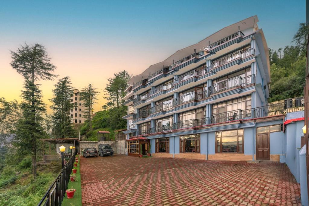 Fagu Hotel | "Kufri Retreat Residences" l Multi Cuisine Restaurant l Conference Hall l Scenic Venues for Private Parties l Basic First Aid l Spacious Car Parking l Managed By ExoticStays Group