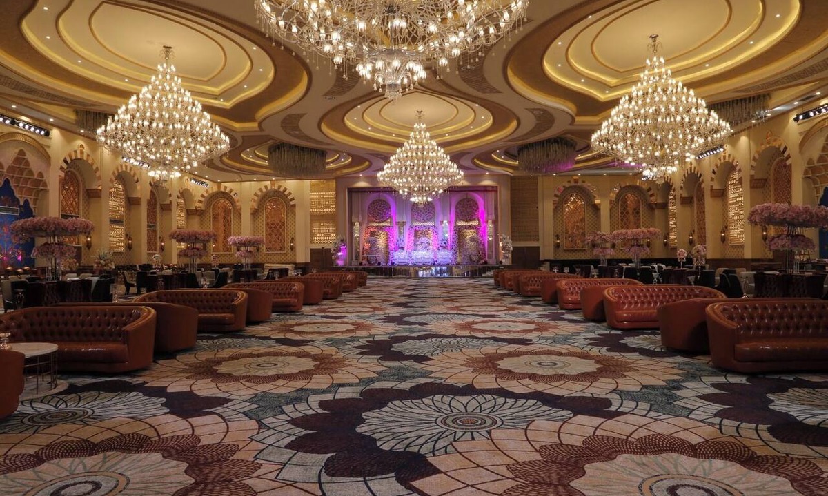 Meerut Hotel | La Flora Resort