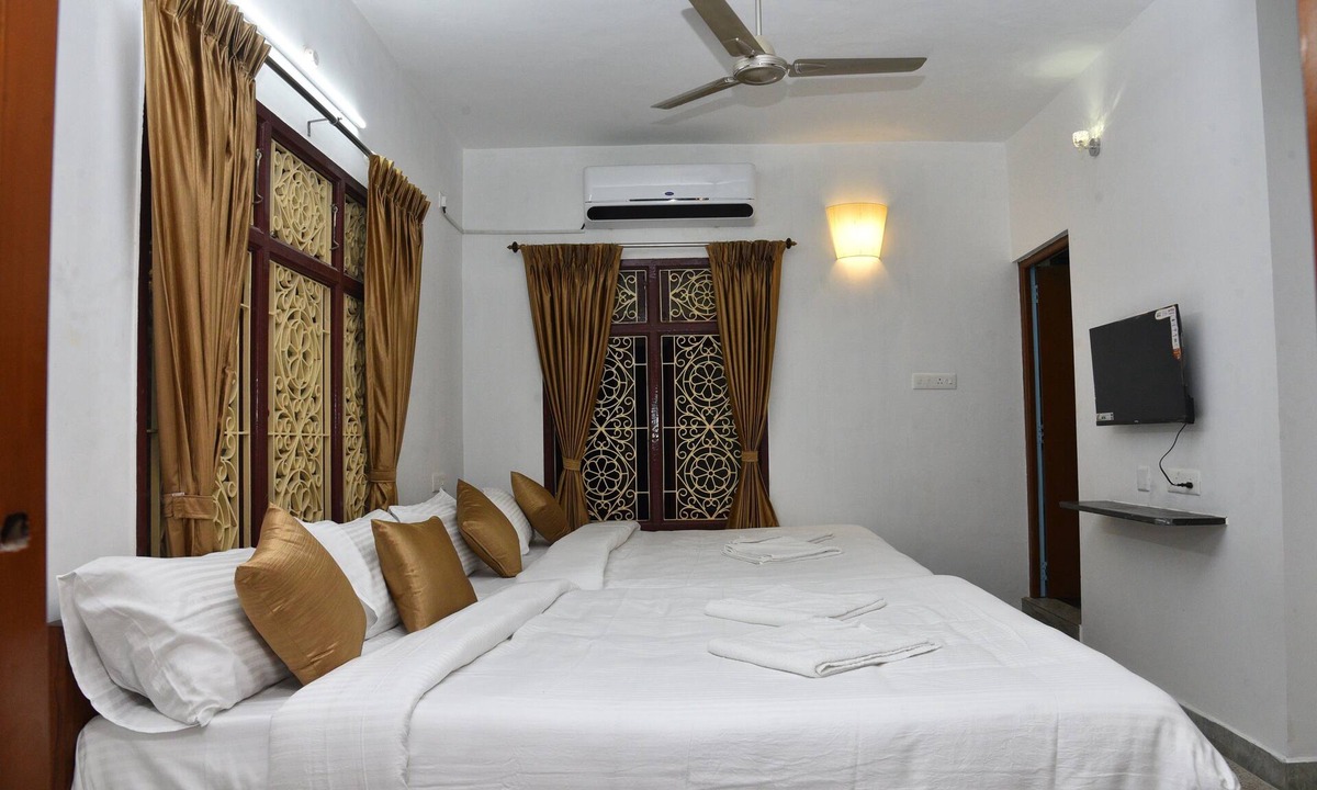 Kalapettai Hotel | La Maison Mira