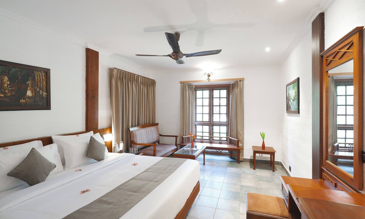 Kumarakom Hotel | Lakesong Kumarakom