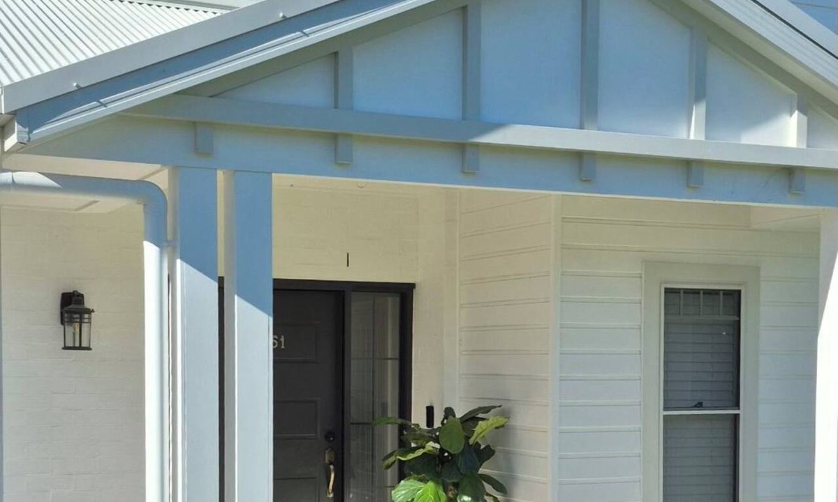Lambton House | Lambton Parkside | Modern 3BR Retreat