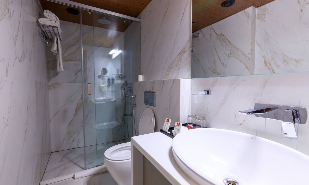 Jamnagar Hotel | Lords Eco Inn Jamnagar