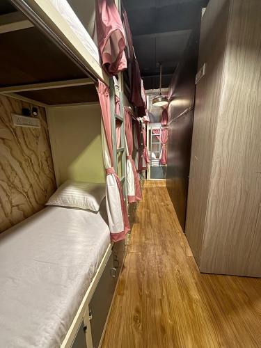 Nahar Amrit Shakti Hostel | Lucky beds pg and hostel