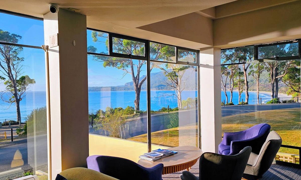 Eaglehawk Neck Hotel | Lufra Beachside Hotel