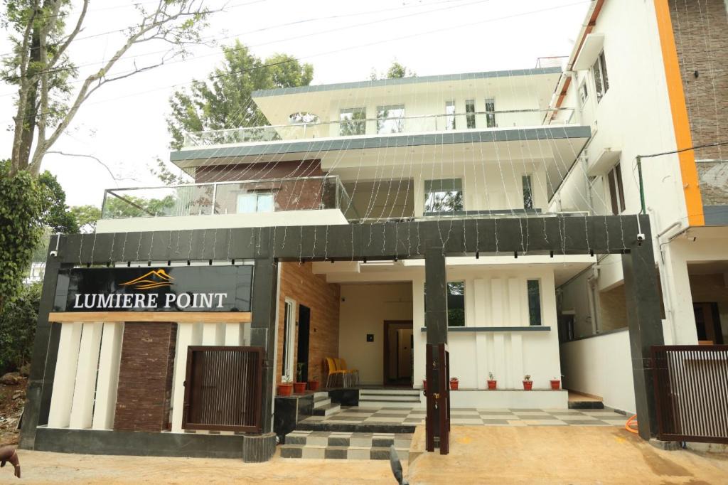 Yercaud Hotel | Lumiere Point Yercaud
