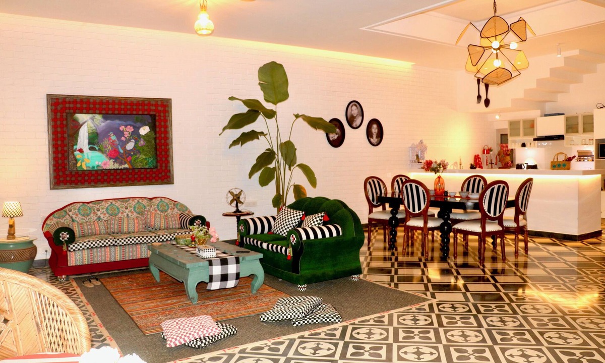 Kudal Villa | Luxury Villa with Pvt Pool & Garden near Beach
