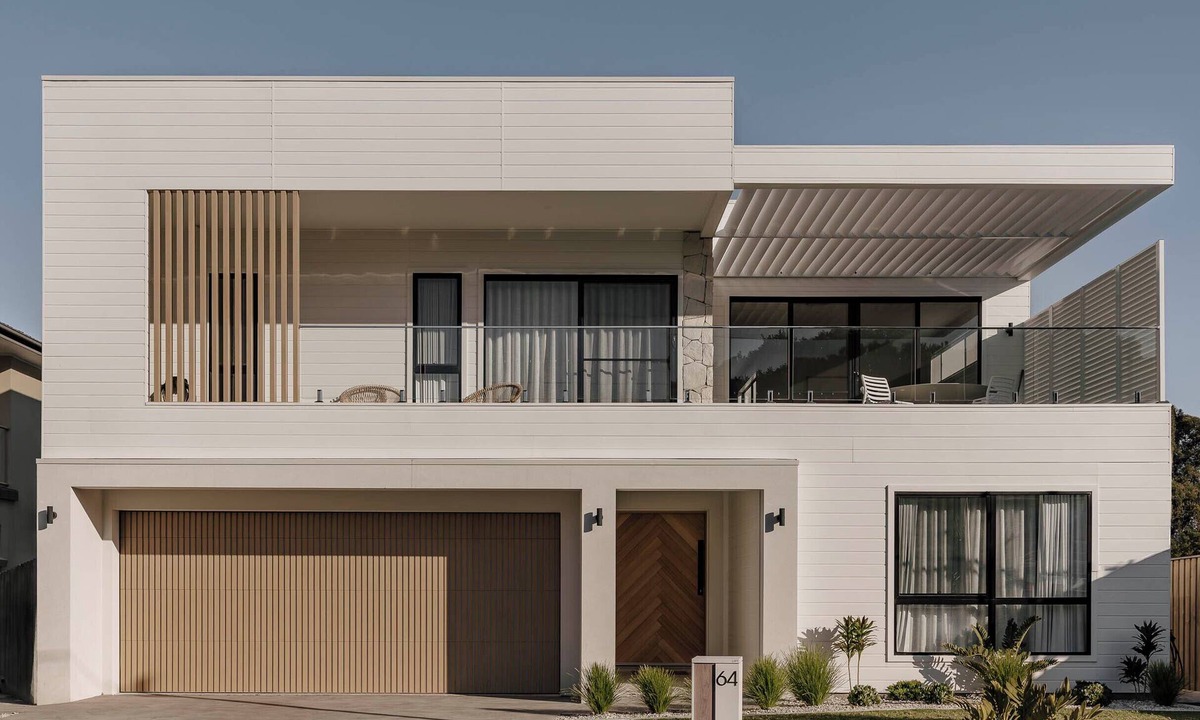 Werri Beach House | Luxury Werri Beach | Heated pool & spa, 7 bedrooms, 7 bathrooms, sleeps 14+1