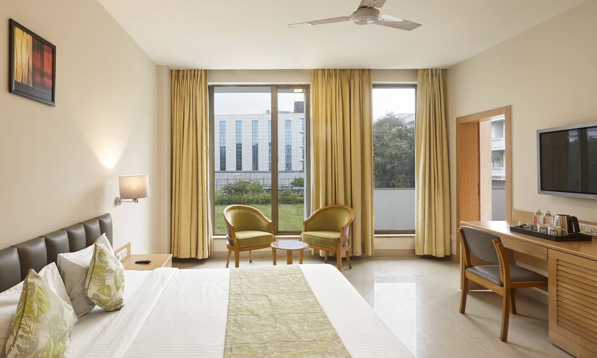 Kopar Khairane Hotel | Mango Suites Select Mahape