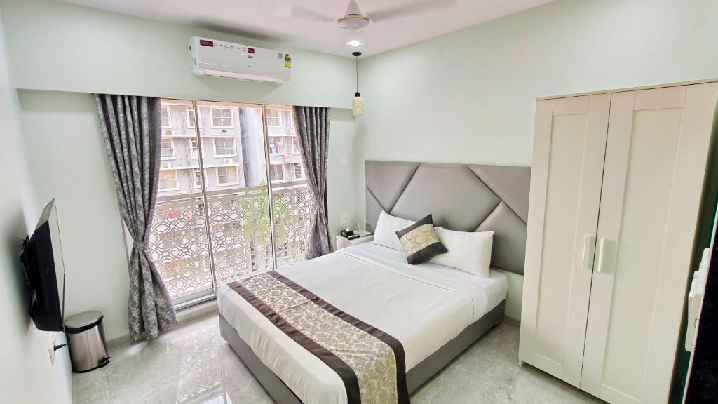 Kurla Apartment | Maxxvalue Apartment Bandra - BKC