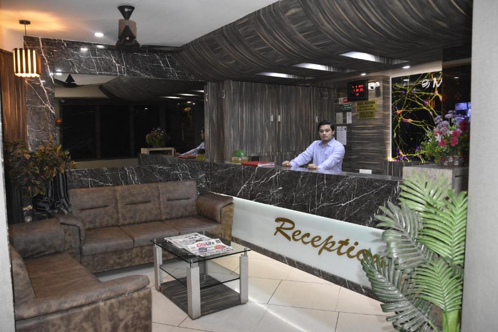 Ahmedabad City Centre Hotel | Midtown Hotel