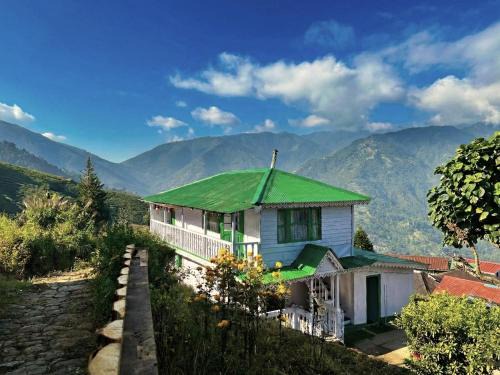 Darjeeling House | Mim Tea Estate Residency A 1920 Heritage Darjeeling Tea Garden Home