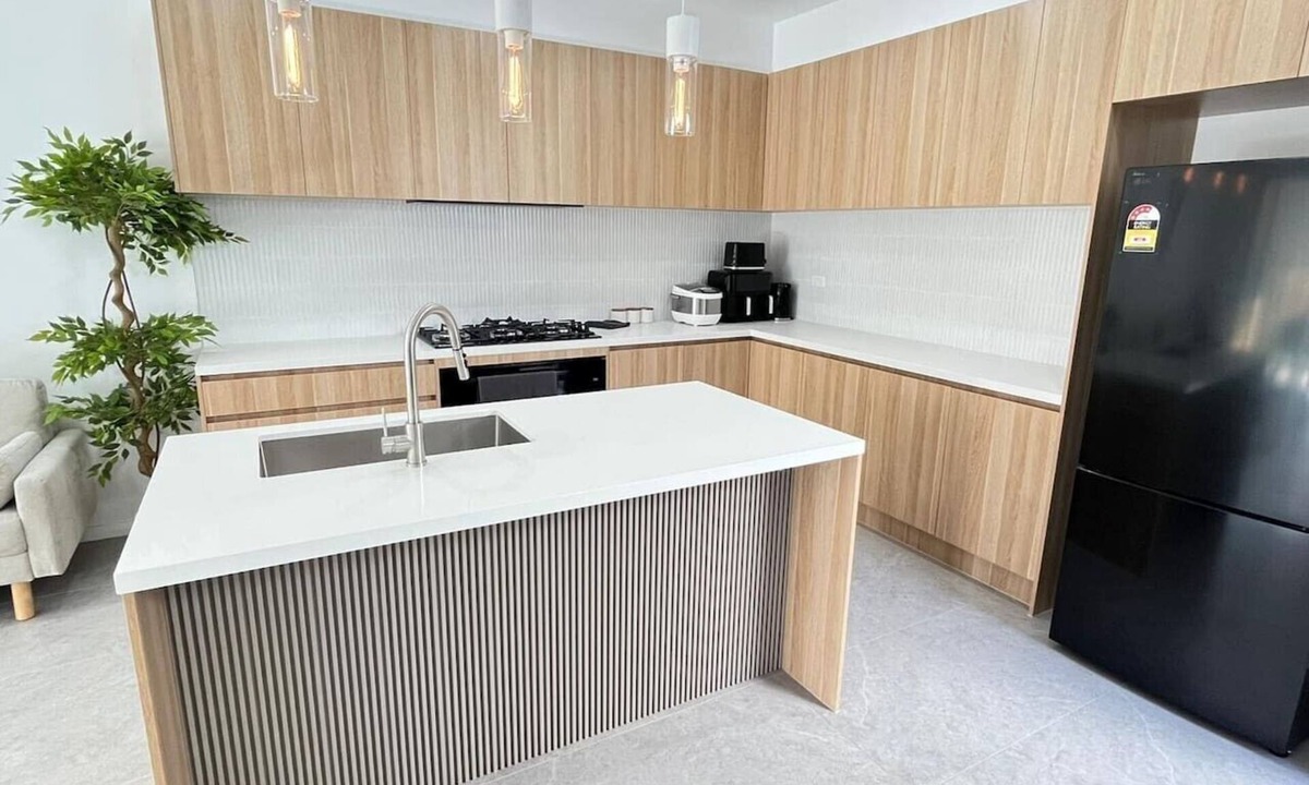 Wollert House | Modern 4BR Family Home in Wollert, VIC