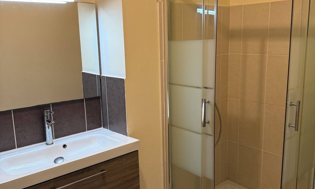 Cayenne Apartment | Montabo Apartment with Private Jacuzzi, Wi-Fi, and Air Conditioning