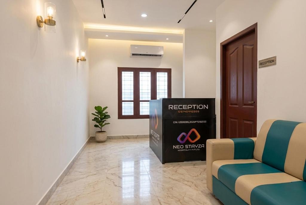 Thiruvananthapuram Hotel | Neo Stayza Hotel Trivandrum Near Padmanabhaswamy Temple & Trivandrum Central Railway Station