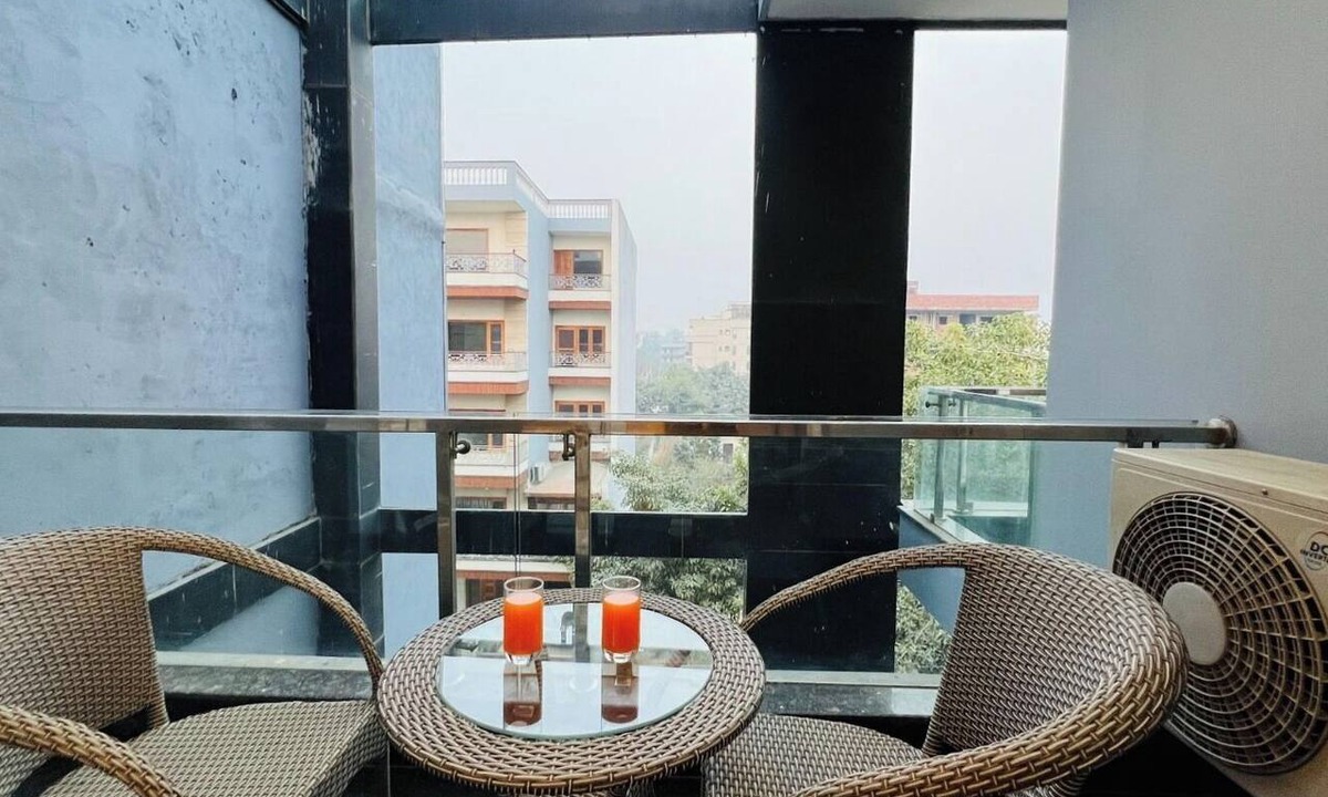 New Delhi Hotel | Nik Banquet Hall Chhatarpur Delhi