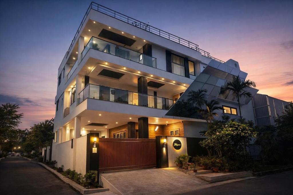 Sadras House | Nirupama's Beach View Pent House