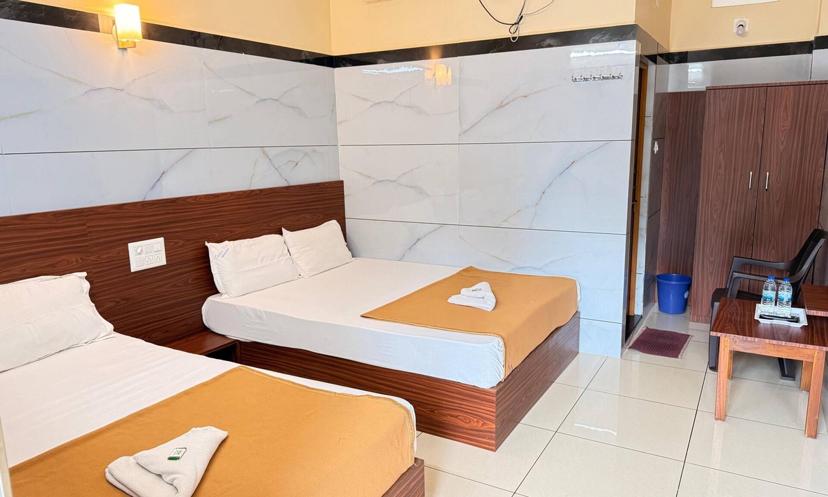 Murudeshwara Hotel | Ocean View Residency