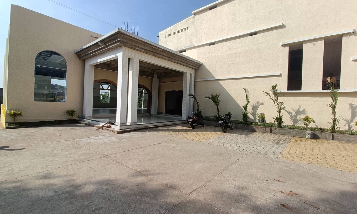 Patnagarh Hotel | OM KALYAN MANDAP