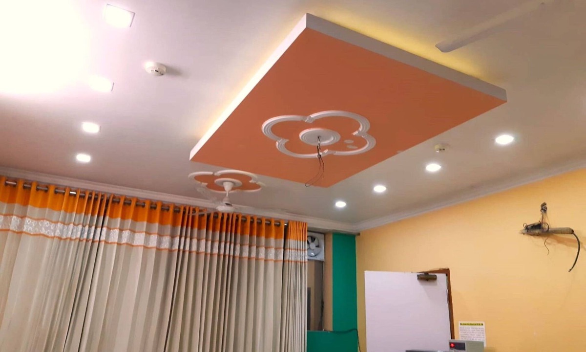 Gomti Nagar Apartment | "One BHK Deluxe Suite SA2" by Interhome