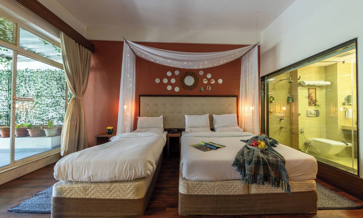 Coonoor Hotel | Orchid Square