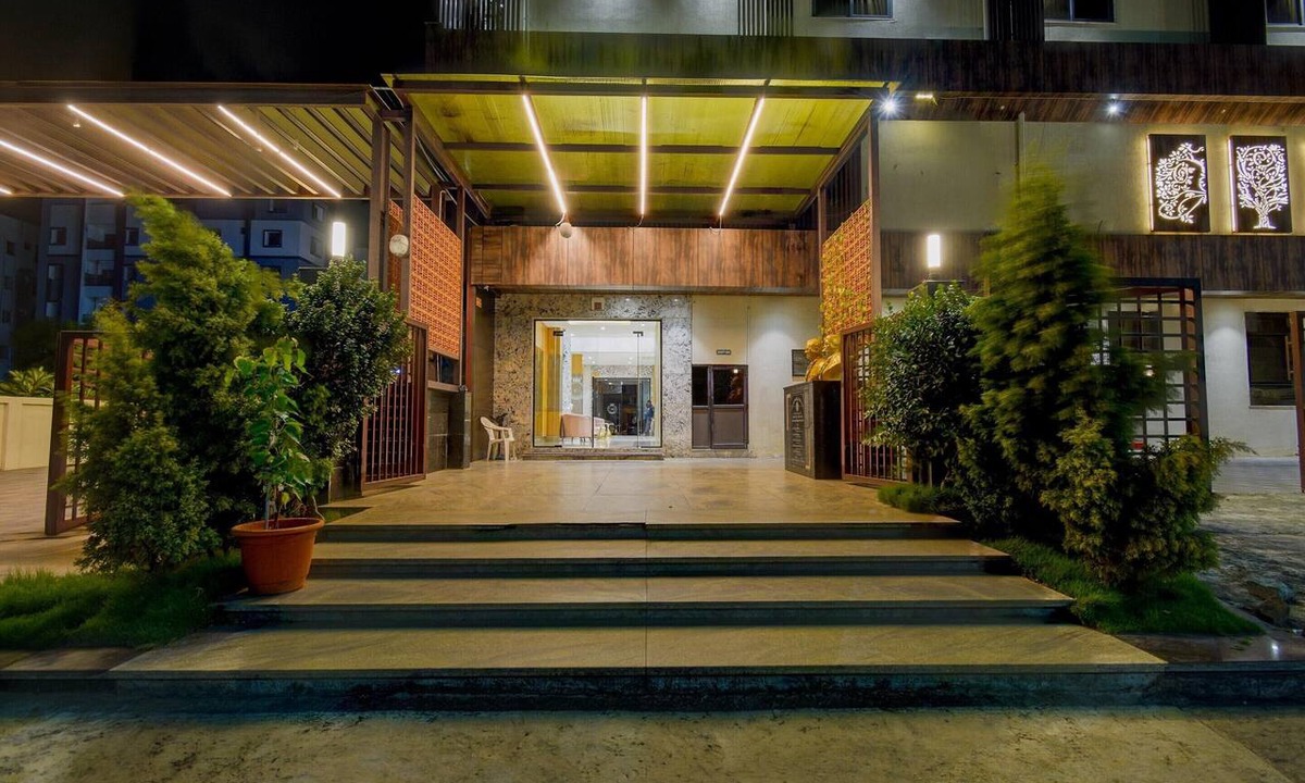 Mahabubabad House | Palette Rc Platinum Hotel