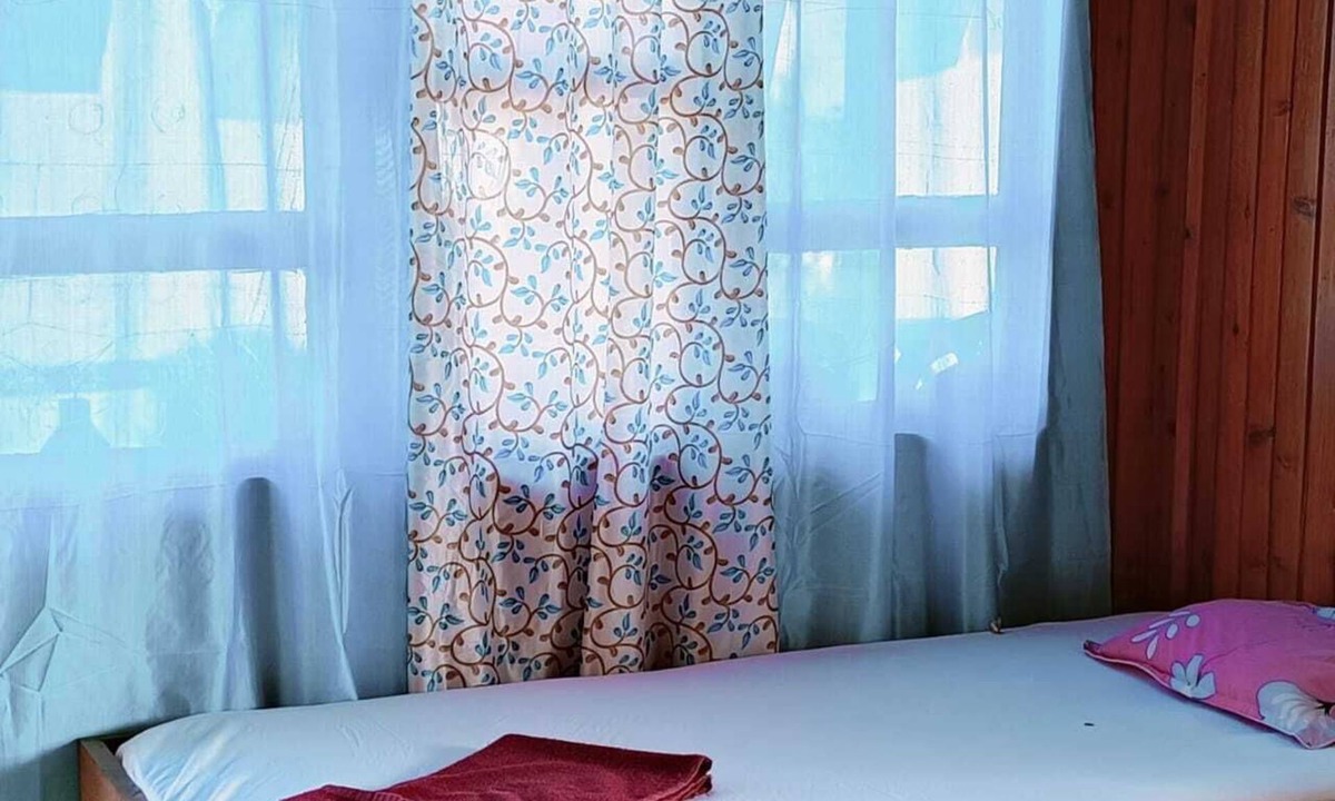 Rishop Hotel | Paradise Homestay
