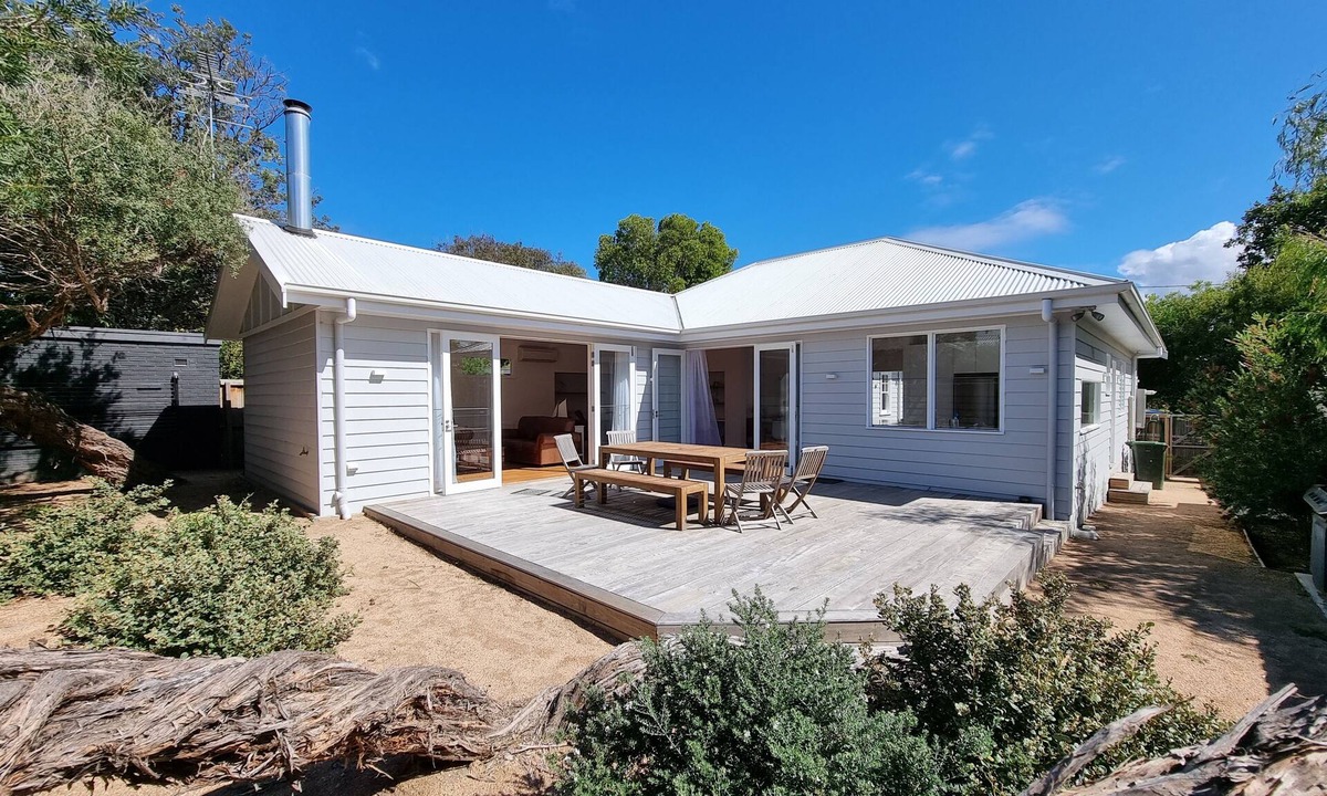 Point Lonsdale House | Perfect beachside living - Point Lonsdale
