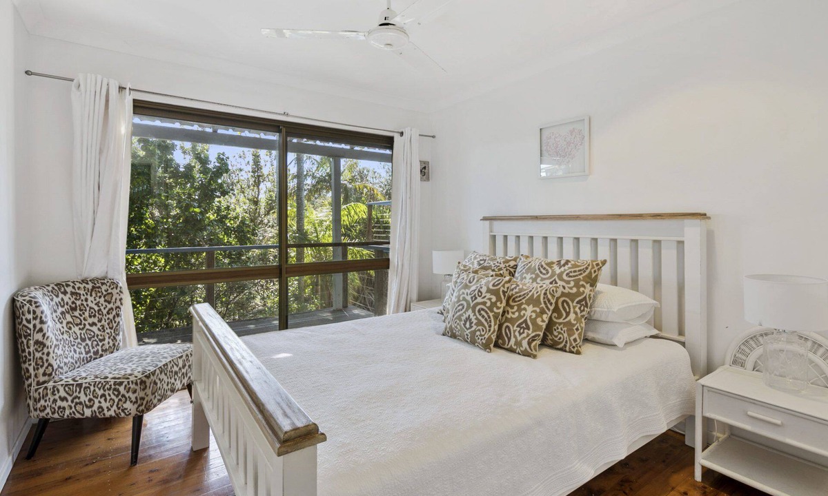 Point Lookout House | Pets Allowed - This large family beach house is close walking distance to...