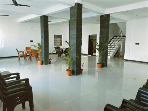 Baihar Apartment | Pie Restuarant and HomeStay