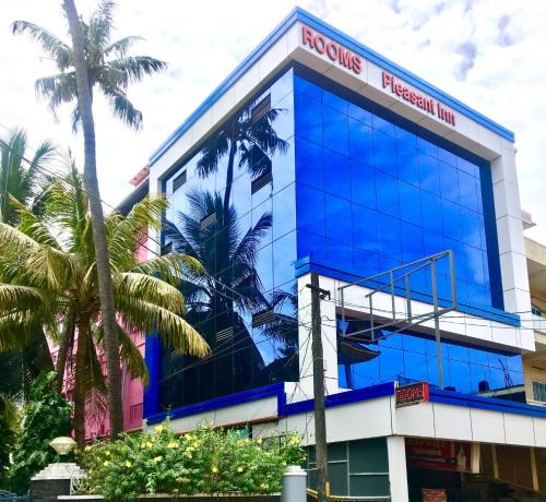 Kochi Hotel | Pleasant Inn
