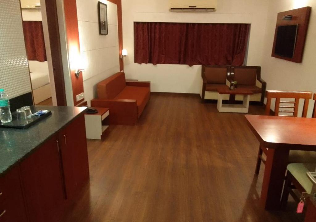 Daman Hotel | Presidency Landmark