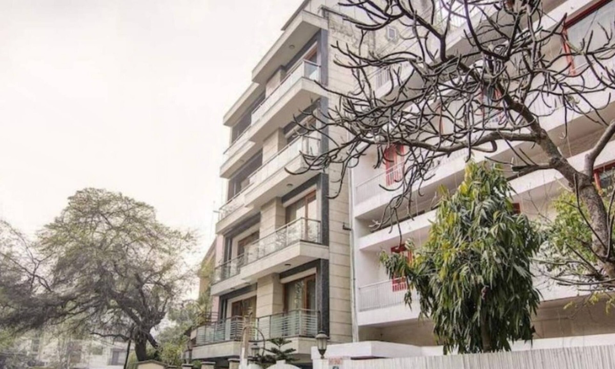 Safdarjung Enclave Bed & Breakfast | private rooms in safdarjung enclave