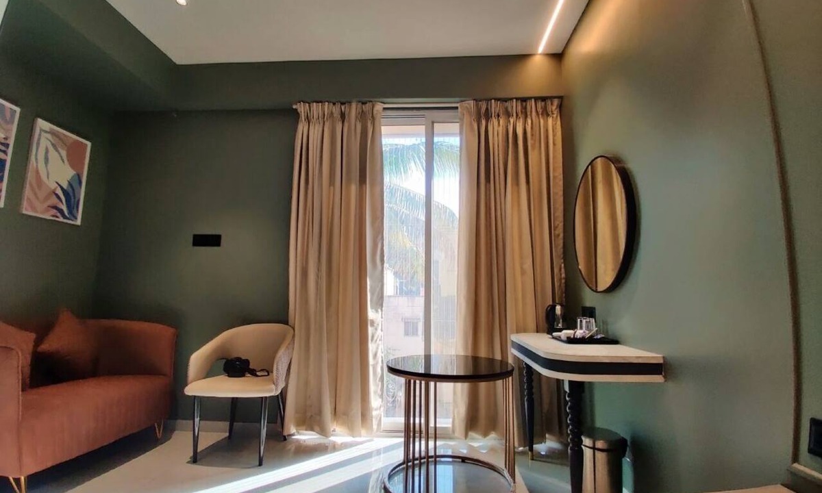 Hadapsar Hotel | Pune Inn Comfort on Garden Rd.