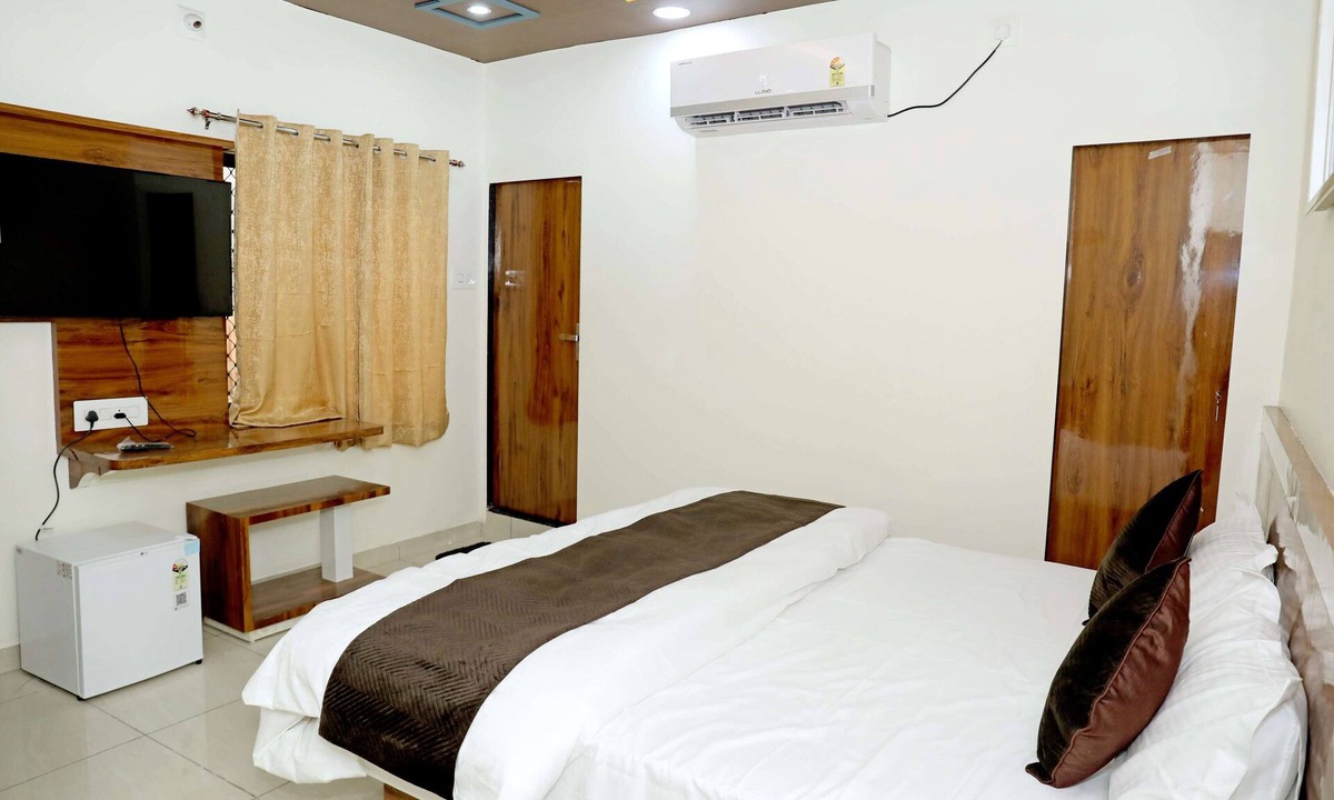 Nagaur Hotel | Radhe Krishna Hotel and Restaurant