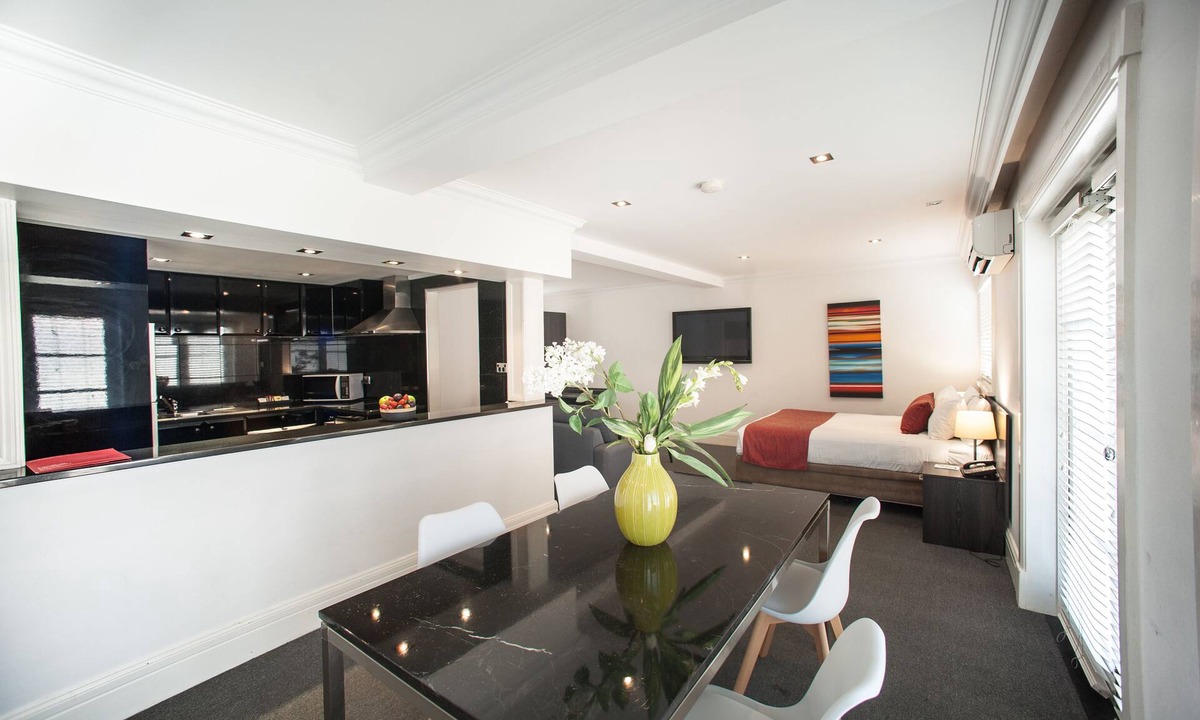 Cabramatta Hotel | Ramada Hotel & Suites Sydney Cabramatta