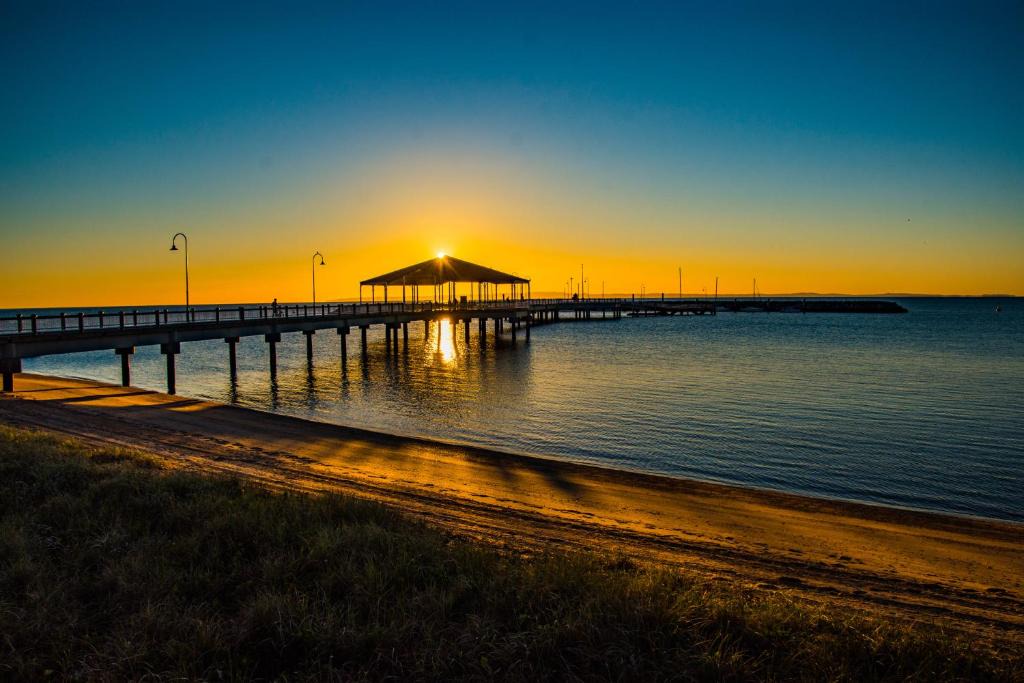 Redcliffe Apartment | Redcliffe Villa, Bayview