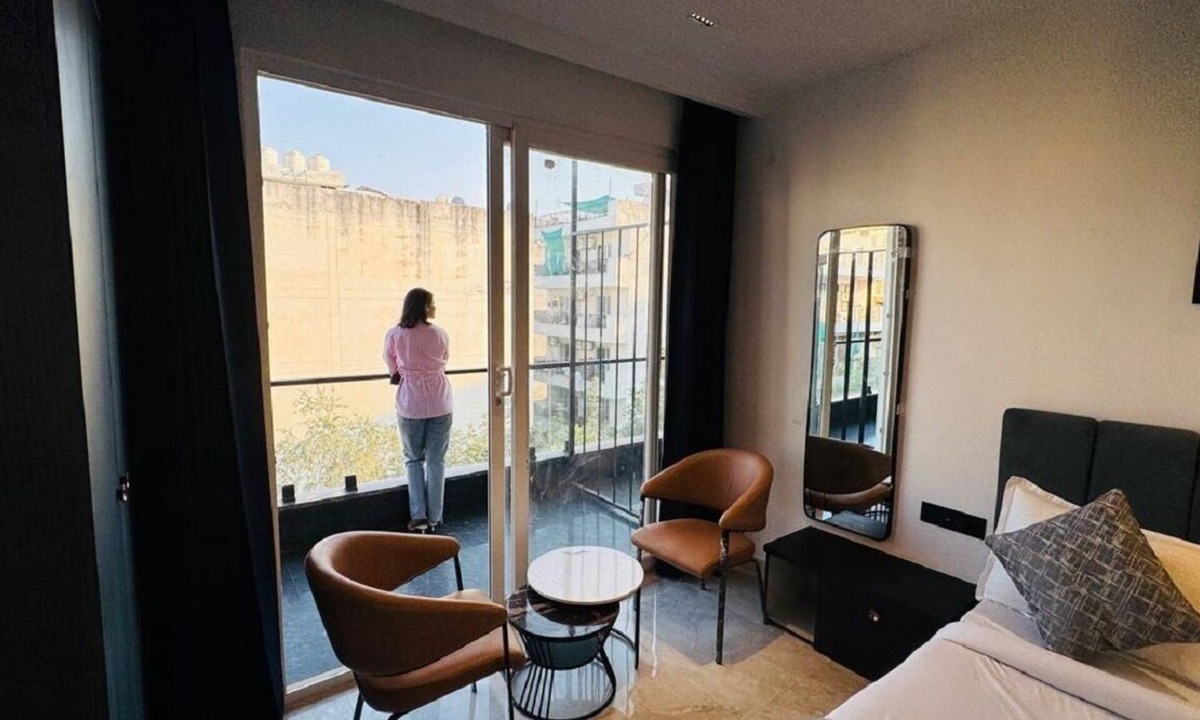 Sector 51 Hotel | Reebah Grande